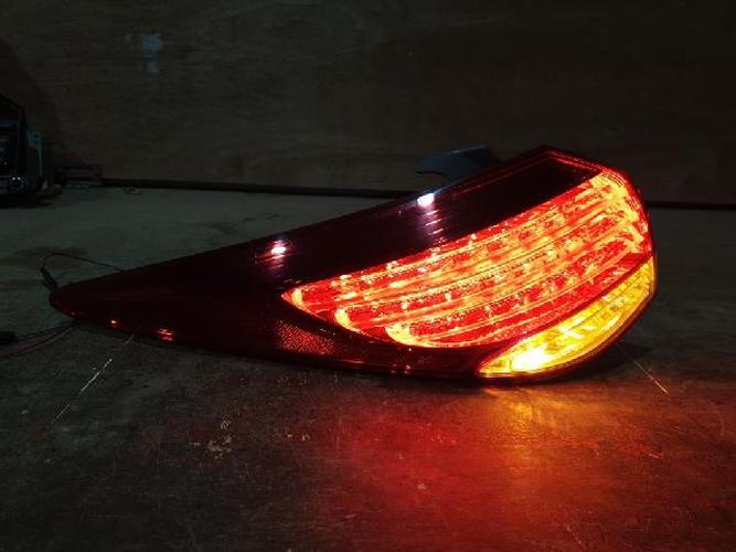 Tail Light Left (LH) Outer (fender) Hyundai i40 (2011–2014)
