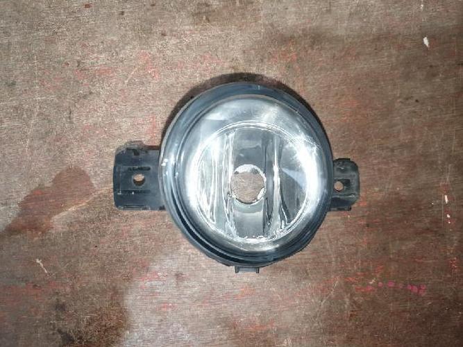 Fog Light Left (LH) Renault QM5 (2010)