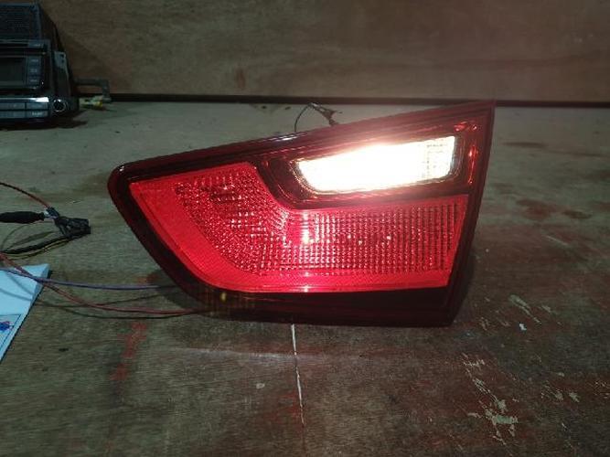 Tail Light Right (RH) Inner (tailgate) Kia K5 (2014)