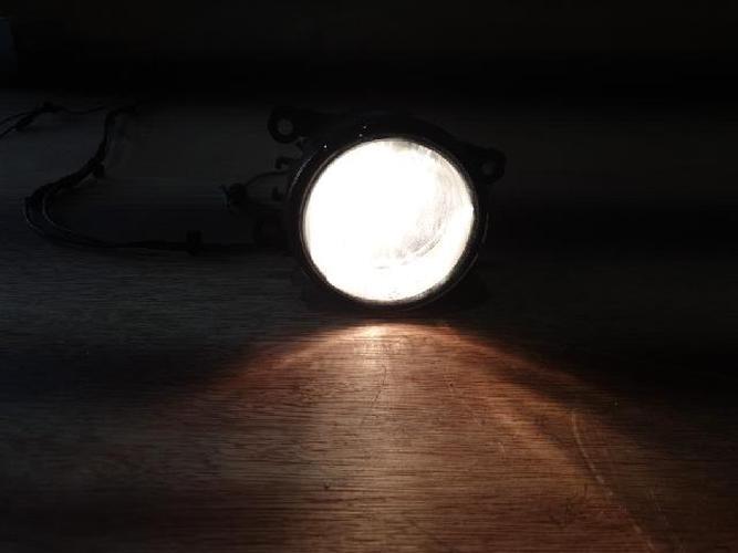 Fog Light Right (RH) Renault QM5 (2012)