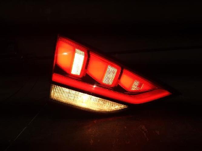Tail Light Left (LH) Inner (tailgate) Genesis G80 (2017)