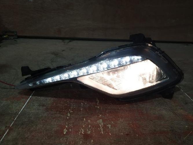 Fog Light Left (LH) Hyundai Sonata (2013)