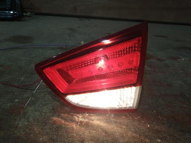 Tail Light Right (RH) Inner (tailgate) Hyundai Tucson (2010–2015)