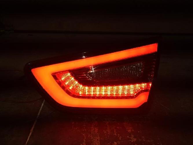 Tail Light Right (RH) Inner (tailgate) Kia K5 (2014–2015)