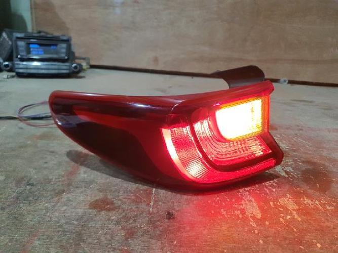 Tail Light Left (LH) Outer (fender) Kia Stonic (2018–2019)