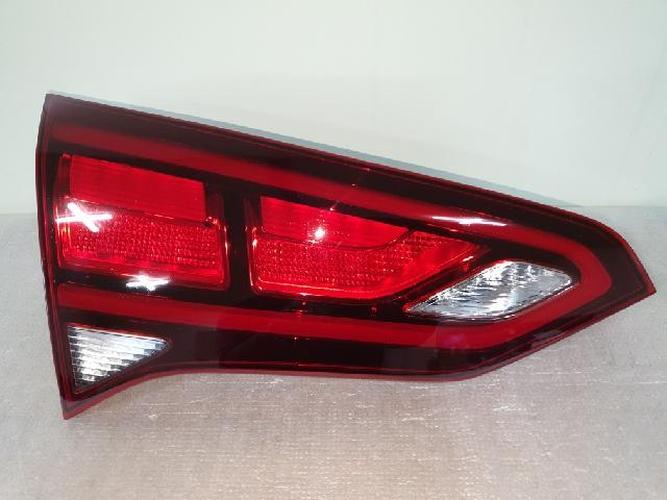 Tail Light Left (LH) Inner (tailgate) Hyundai Aslan (2014)