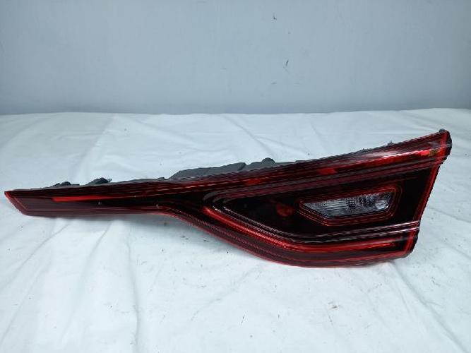 Tail Light Right (RH) Inner (tailgate) Renault SM6 (2016–2019)