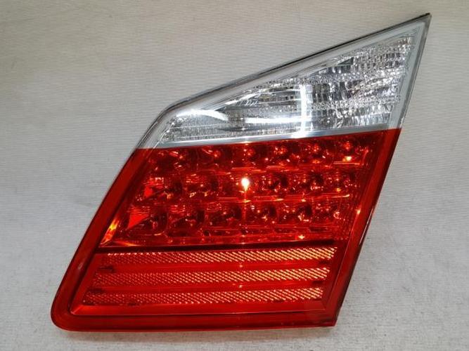 Tail Light Right (RH) Inner (tailgate) Hyundai Genesis (2009–2012)