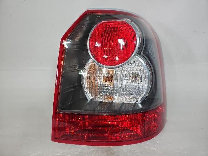 Tail Light Right (RH) Outer (fender) Land Rover Freelander (2008)