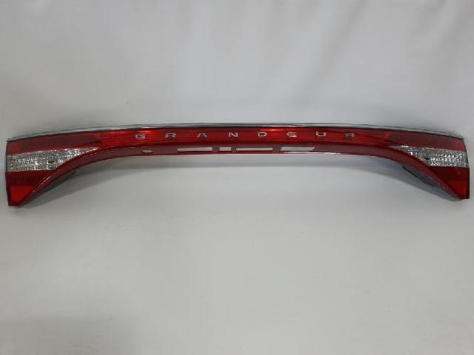 Tail Light Left (LH) Inner (tailgate) Hyundai Grandeur (2014–2015)