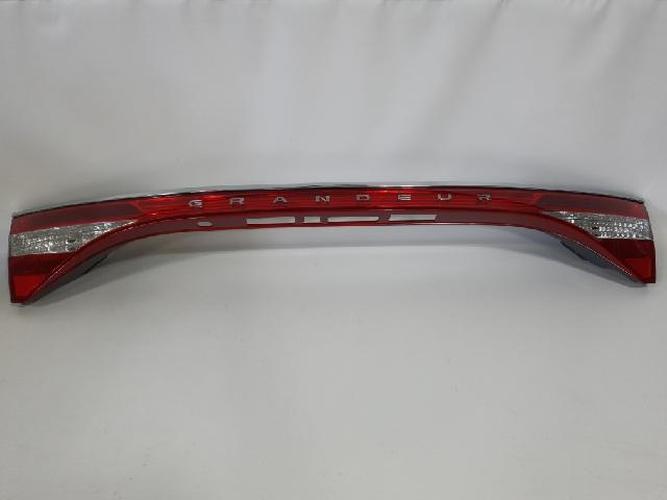 Tail Light Left (LH) Inner (tailgate) Hyundai Grandeur (2014–2015)