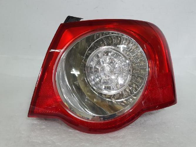 Tail Light Right (RH) Outer (fender) Volkswagen Passat (2006–2008)