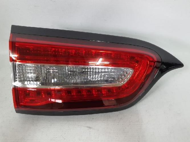 Tail Light Left (LH) Inner (tailgate) Jeep Grand Cherokee (2016)