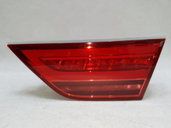 Tail Light Right (RH) Inner (tailgate) Kia K9 (2015)