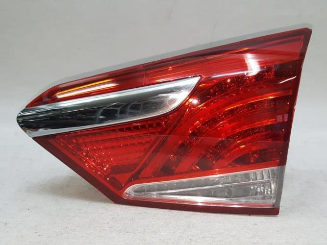 Tail Light Right (RH) Inner (tailgate) Hyundai i40 (2014)