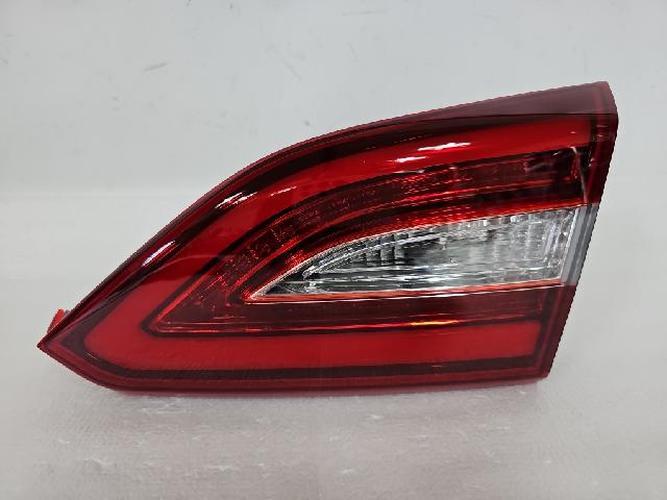 Tail Light Right (RH) Inner (tailgate) Hyundai i30 (2016)