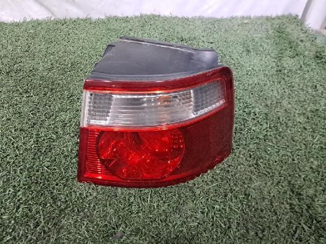 Tail Light Right (RH) Outer (fender) Kia Carens (2001–2003)