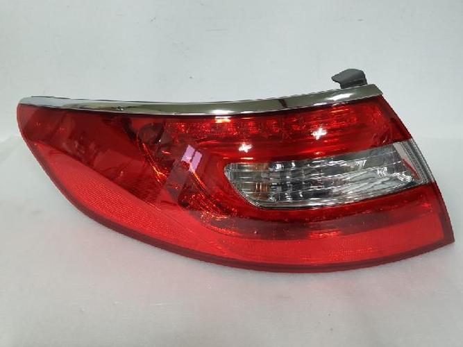 Tail Light Left (LH) Outer (fender) Hyundai Grandeur (2012)
