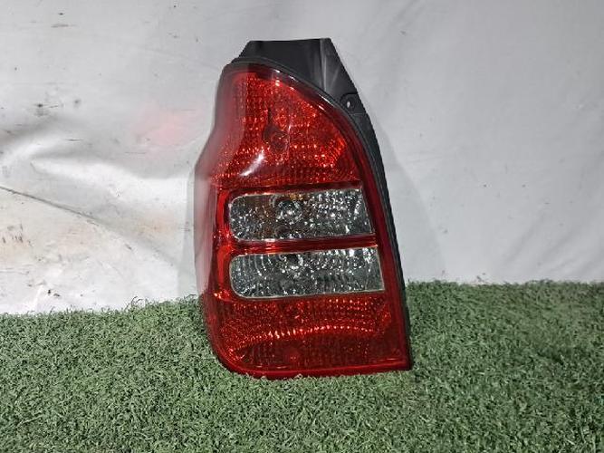 Tail Light Left (LH) Outer (fender) Hyundai Terracan (2004)
