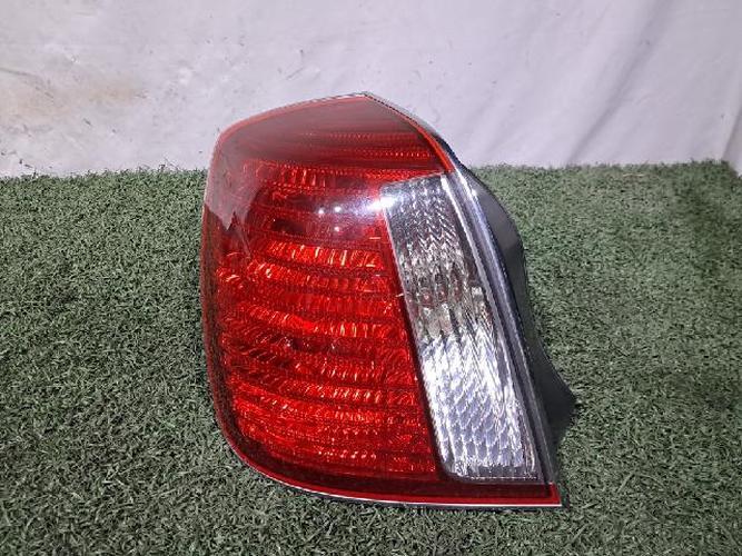 Tail Light Left (LH) Outer (fender) Hyundai Grandeur (2004–2005)