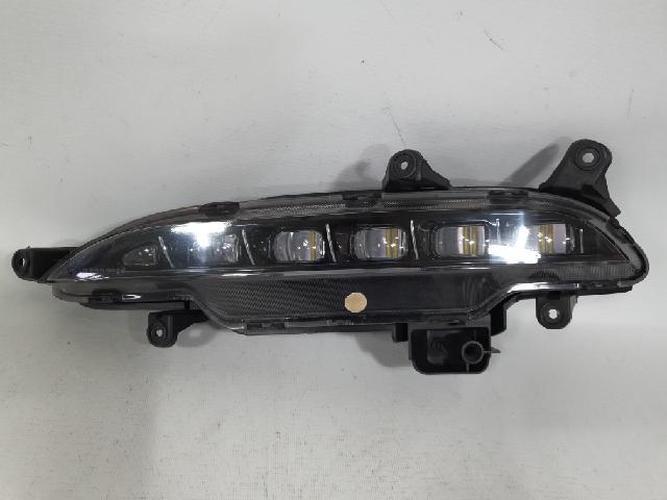 Fog Light Left (LH) Hyundai Genesis (2014–2016)