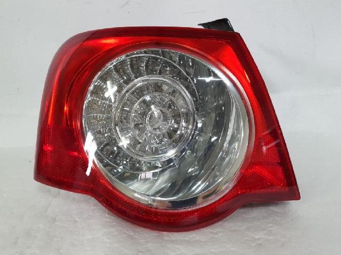 Tail Light Left (LH) Outer (fender) Volkswagen Passat (2007–2010)