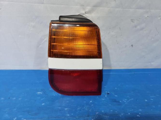 Tail Light Left (LH) Outer (fender) Hyundai Santamo (2002)