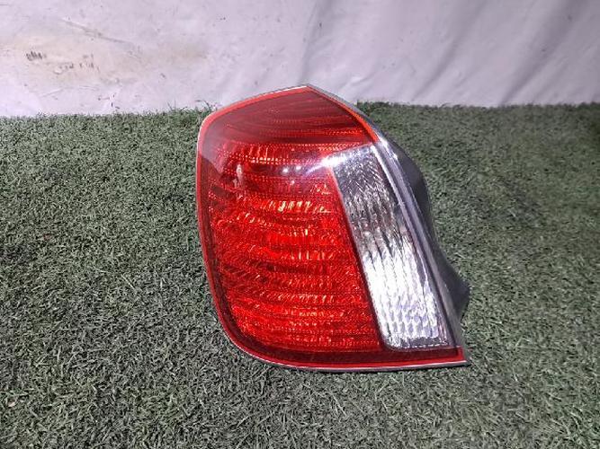 Tail Light Left (LH) Outer (fender) Hyundai Grandeur (2005)