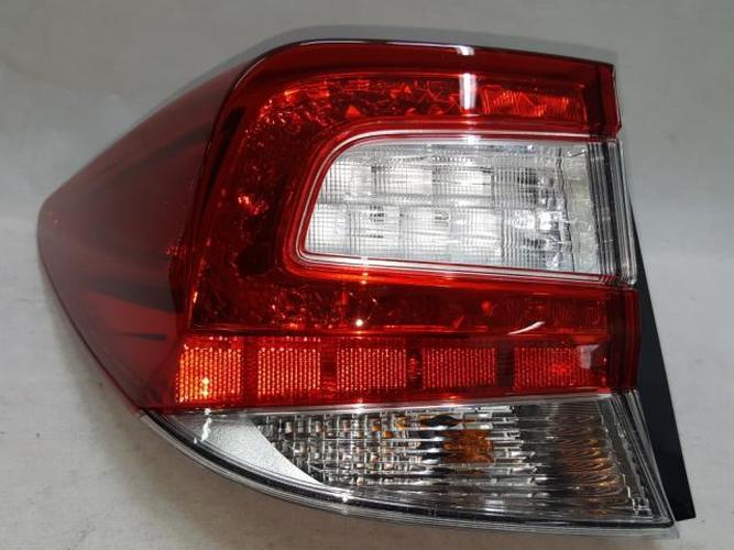 Tail Light Left (LH) Outer (fender) Lancia (2016)