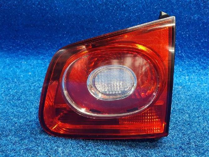 Tail Light Right (RH) Inner (tailgate) Volkswagen Tiguan (2011)