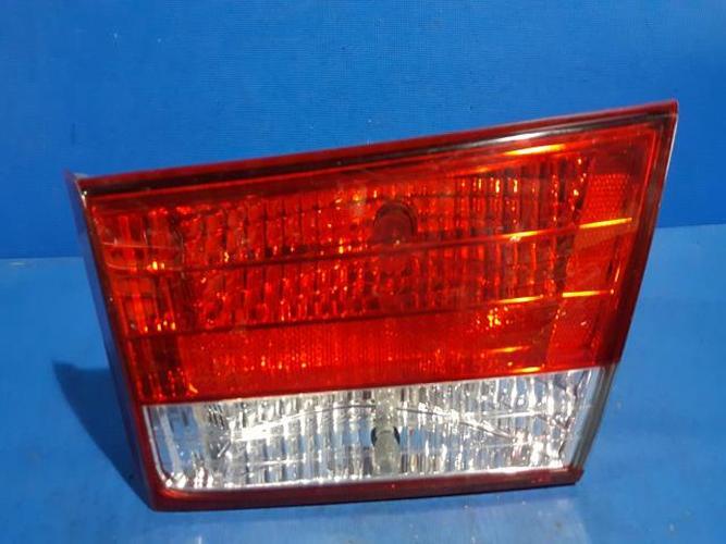 Tail Light Right (RH) Inner (tailgate) Hyundai Sonata (2006)