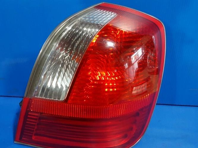 Tail Light Right (RH) Outer (fender) Hyundai Grandeur (2000–2005)