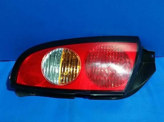 Tail Light Left (LH) Outer (fender) Kia Visto (2001)