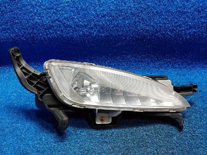 Fog Light Right (RH) Kia K5 (2011–2012)