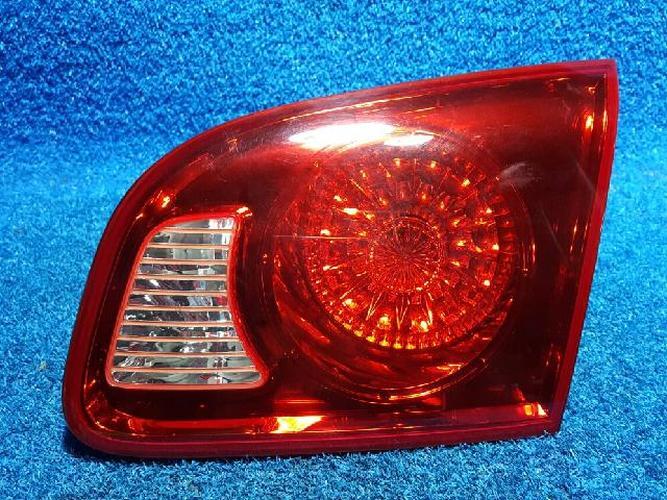 Tail Light Right (RH) Inner (tailgate) Hyundai Santa Fe (2006–2008)