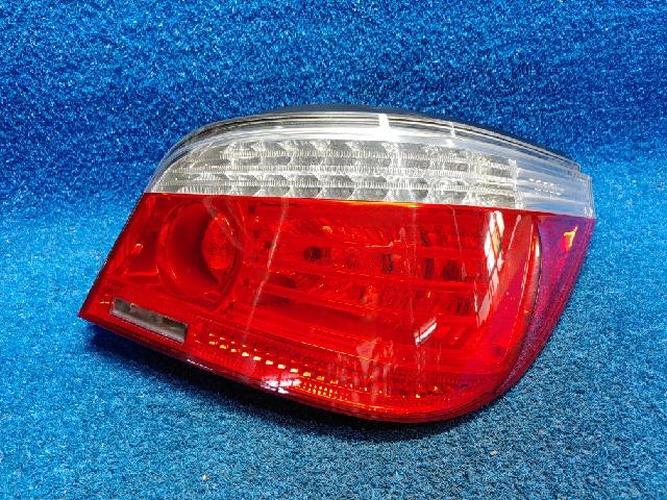 Tail Light Right (RH) Outer (fender) BMW 5 Series (2008)