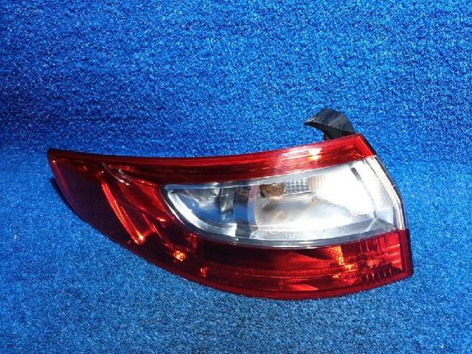 Tail Light Left (LH) Outer (fender) Renault SM3 (2012)