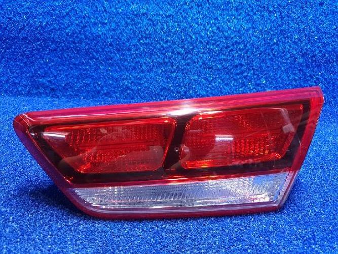 Tail Light Right (RH) Inner (tailgate) Kia K5 (2015–2016)