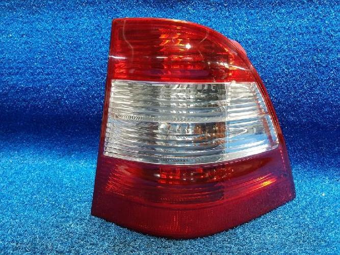 Tail Light Right (RH) Outer (fender) Mercedes-Benz M-Class (2005)