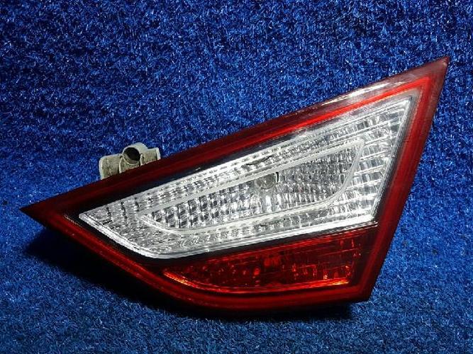 Tail Light Right (RH) Inner (tailgate) Hyundai Sonata (2010–2014)