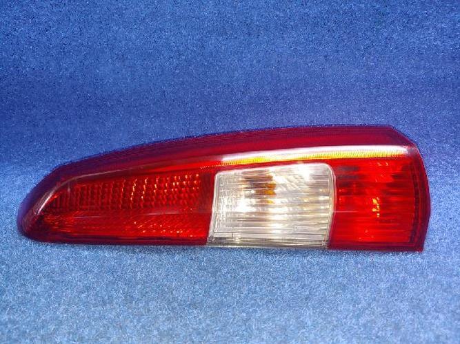 Tail Light Right (RH) Inner (tailgate) Volvo XC70 (2007)