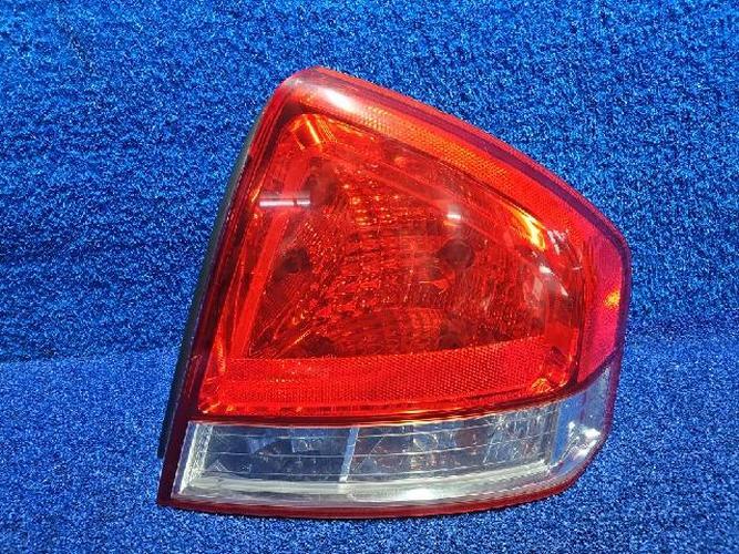Tail Light Right (RH) Outer (fender) Kia Cerato (2008)