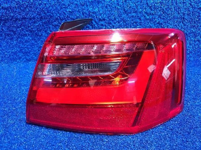 Tail Light Right (RH) Outer (fender) BMW 5 Series (2008)