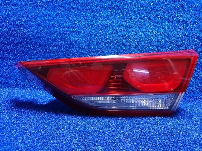 Tail Light Right (RH) Inner (tailgate) Hyundai Elantra (2017)