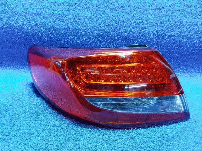 Tail Light Left (LH) Outer (fender) Hyundai Grandeur (2009–2010)
