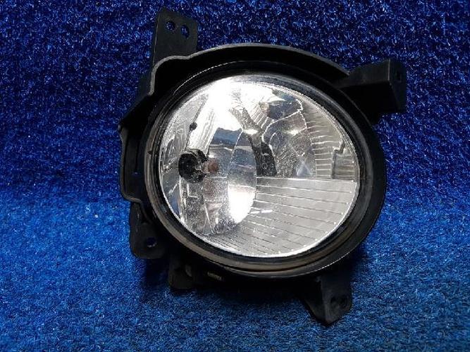Fog Light Right (RH) Hyundai Santa Fe (2011)