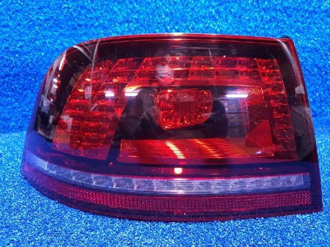 Tail Light Left (LH) Outer (fender) Volkswagen Phaeton (2014)