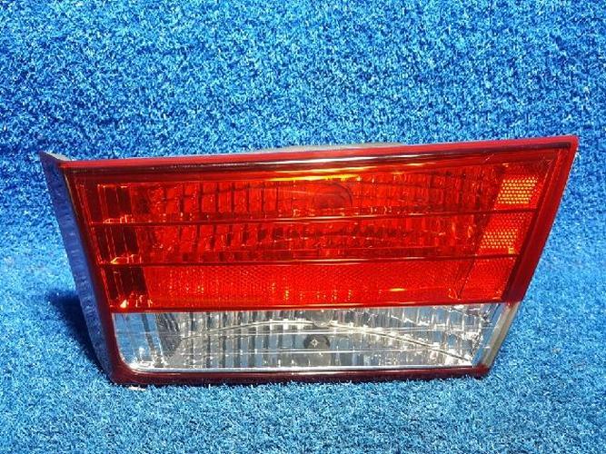 Tail Light Right (RH) Inner (tailgate) Hyundai Sonata (2005–2007)