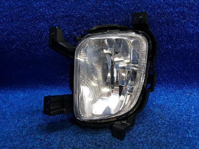 Fog Light Left (LH) Kia Carens (2016)