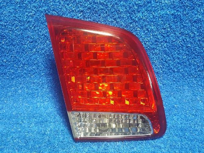 Tail Light Left (LH) Inner (tailgate) Kia Sorento (2010–2011)